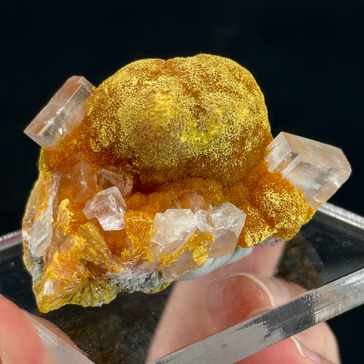 Barite on Orpiment (Peru) | mineral specimen