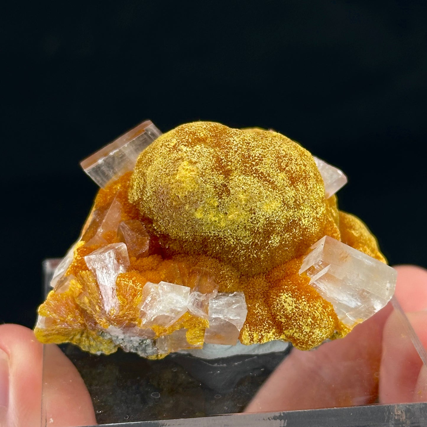 Barite on Orpiment (Peru) | mineral specimen