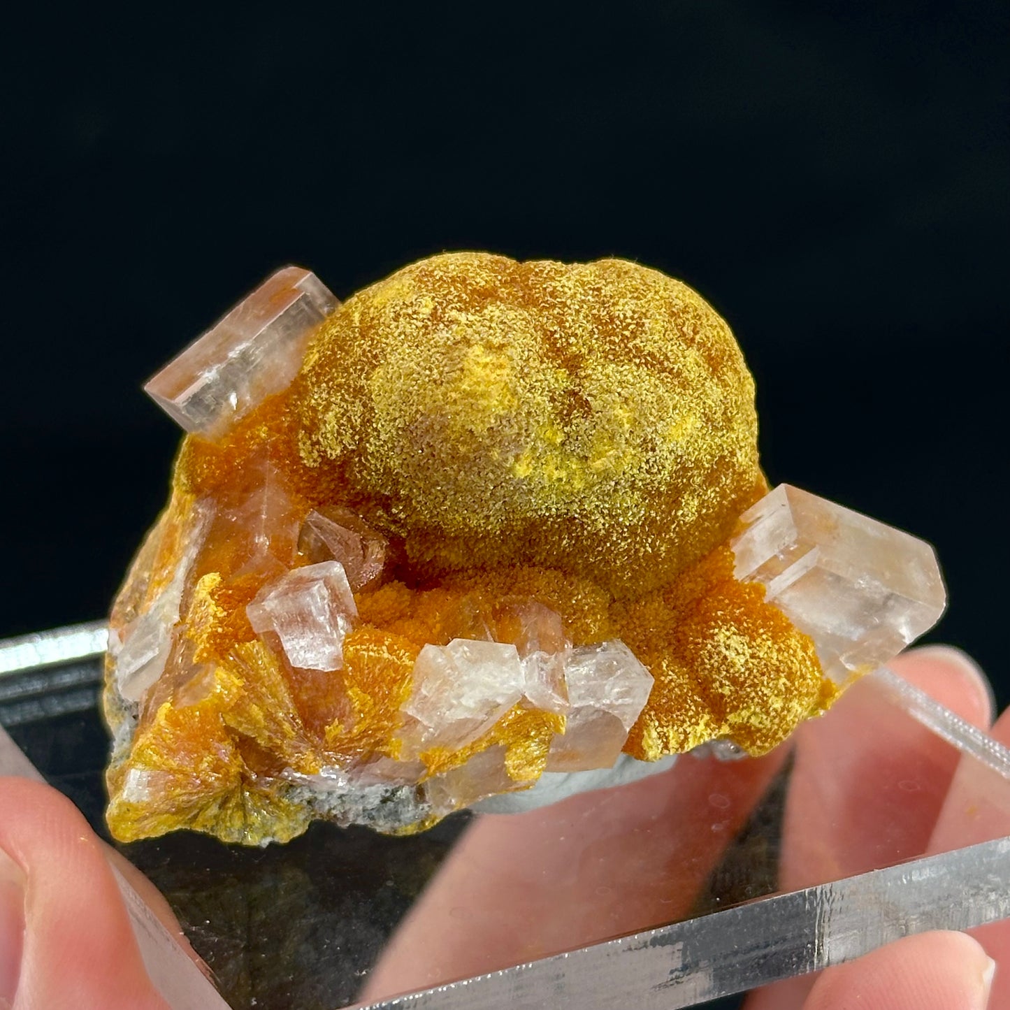 Barite on Orpiment (Peru) | mineral specimen