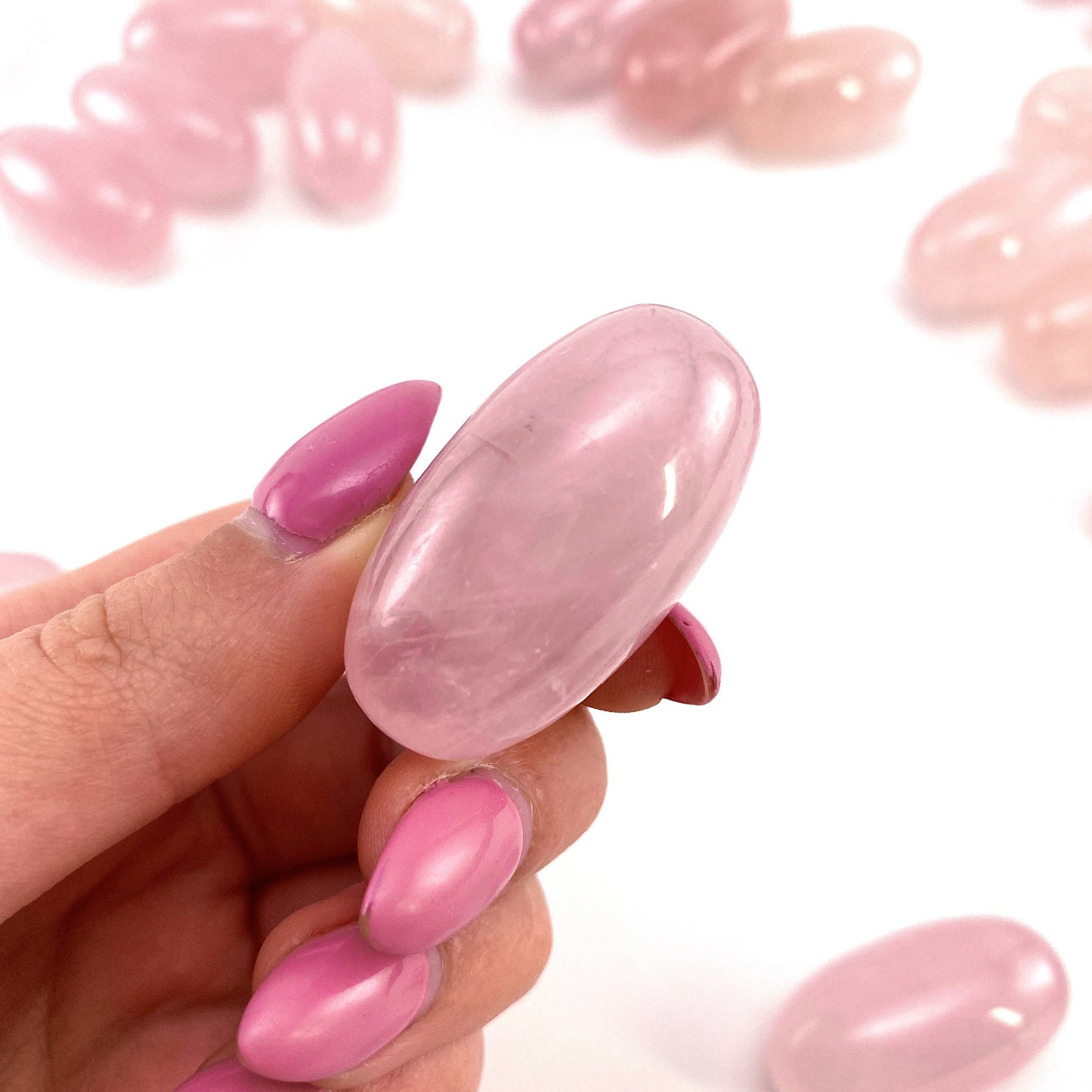 ONE Polished Rose Quartz, natural rose quartz, tumbled rose quartz, rose quartz tumble, rose quartz palm stone