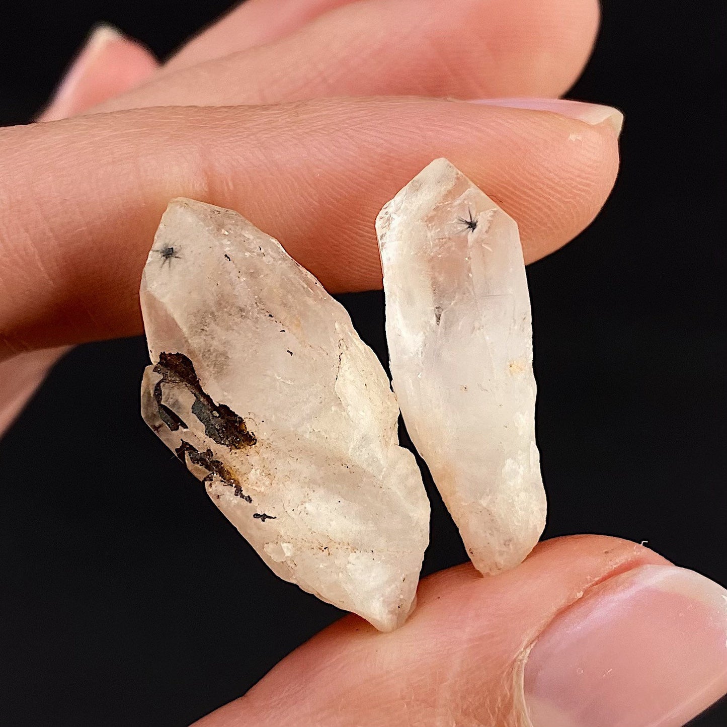 Rare! ONE Hollandite Quartz Point (Madagascar), natural hollandite quartz crystal, spider quartz, spider quartz point