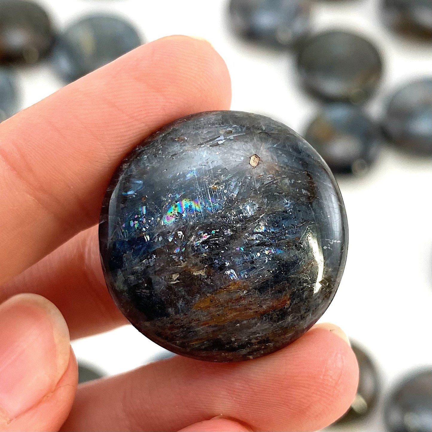 Blue Kyanite Round Coin, kyanite palmstone, pocket stone, worry stone, blue kyanite, kyanite crystal