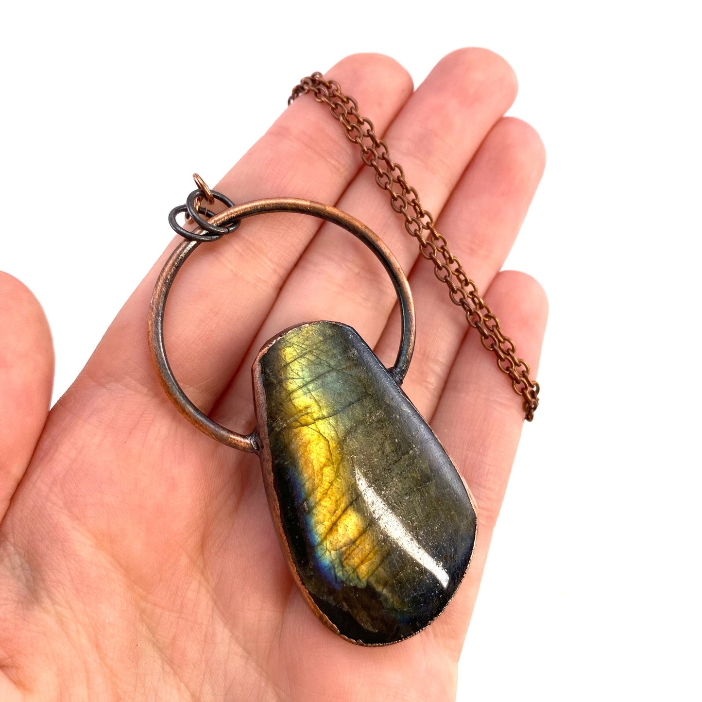 Labradorite Necklace, flashy labradorite necklace, crystal pendant, labradorite crystal necklace