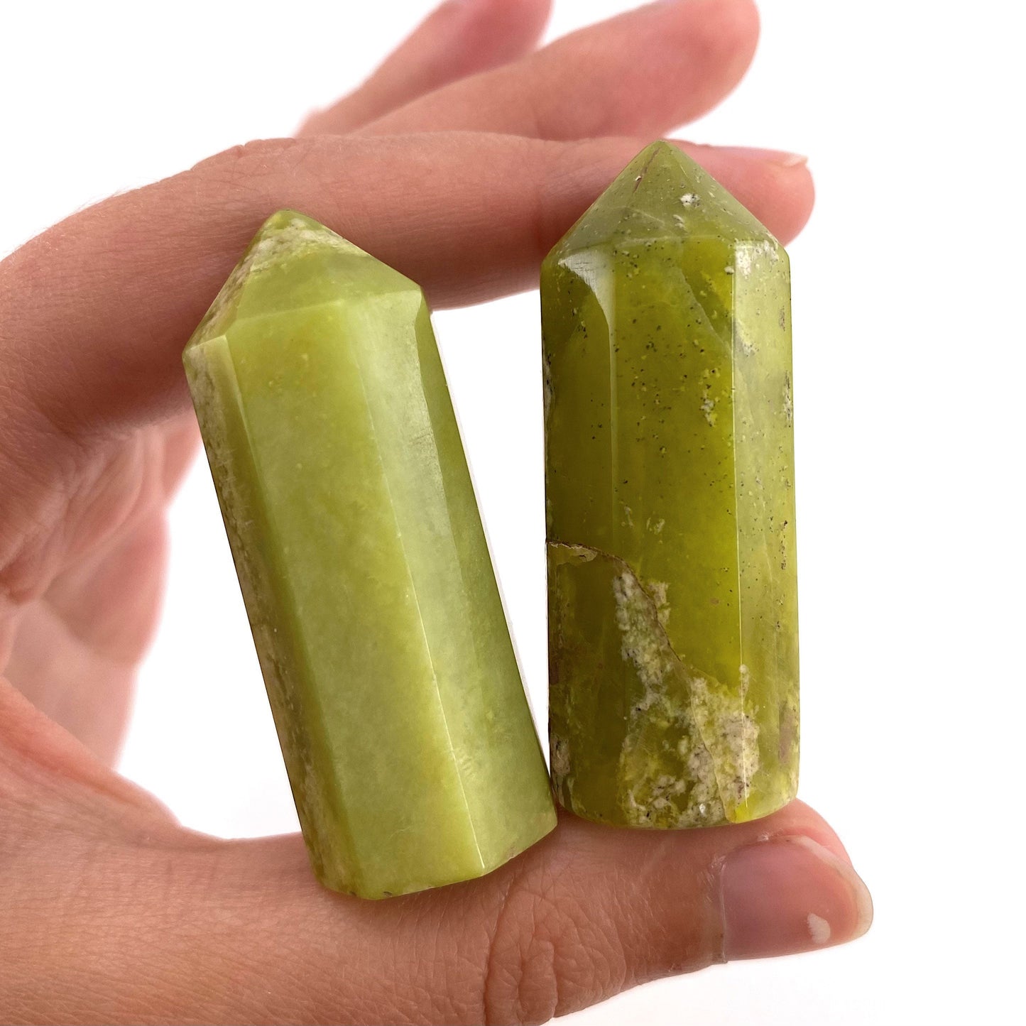Serpentine Point, green serpentine tower, crystal point, serpentine crystal