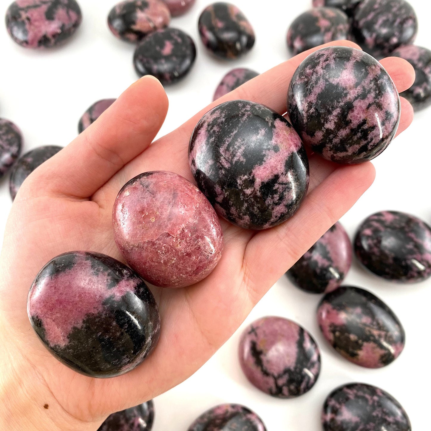 Rhodonite Palm Stone, Rhodonite palmstone, polished Rhodonite, crystal palm stone