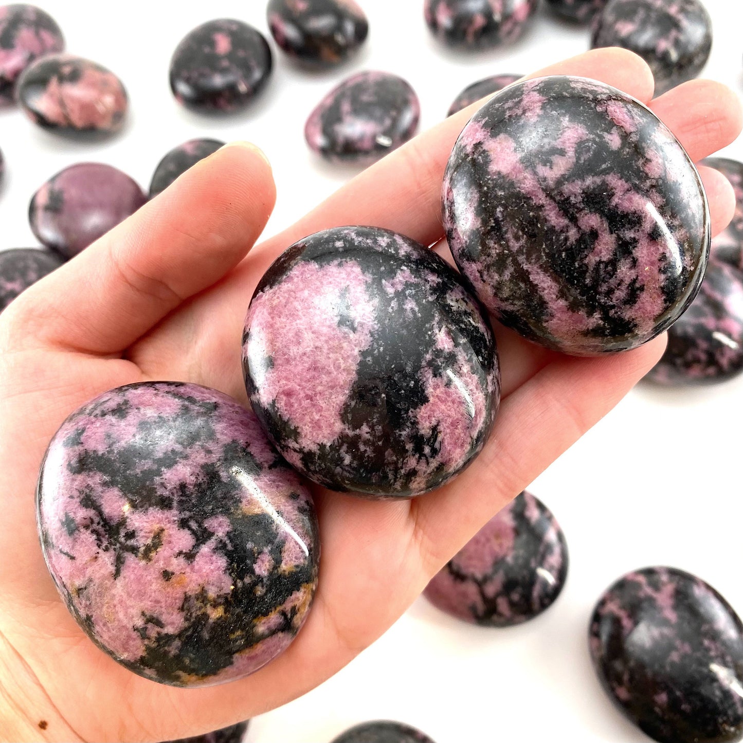 Rhodonite Palm Stone, Rhodonite palmstone, polished Rhodonite, crystal palm stone