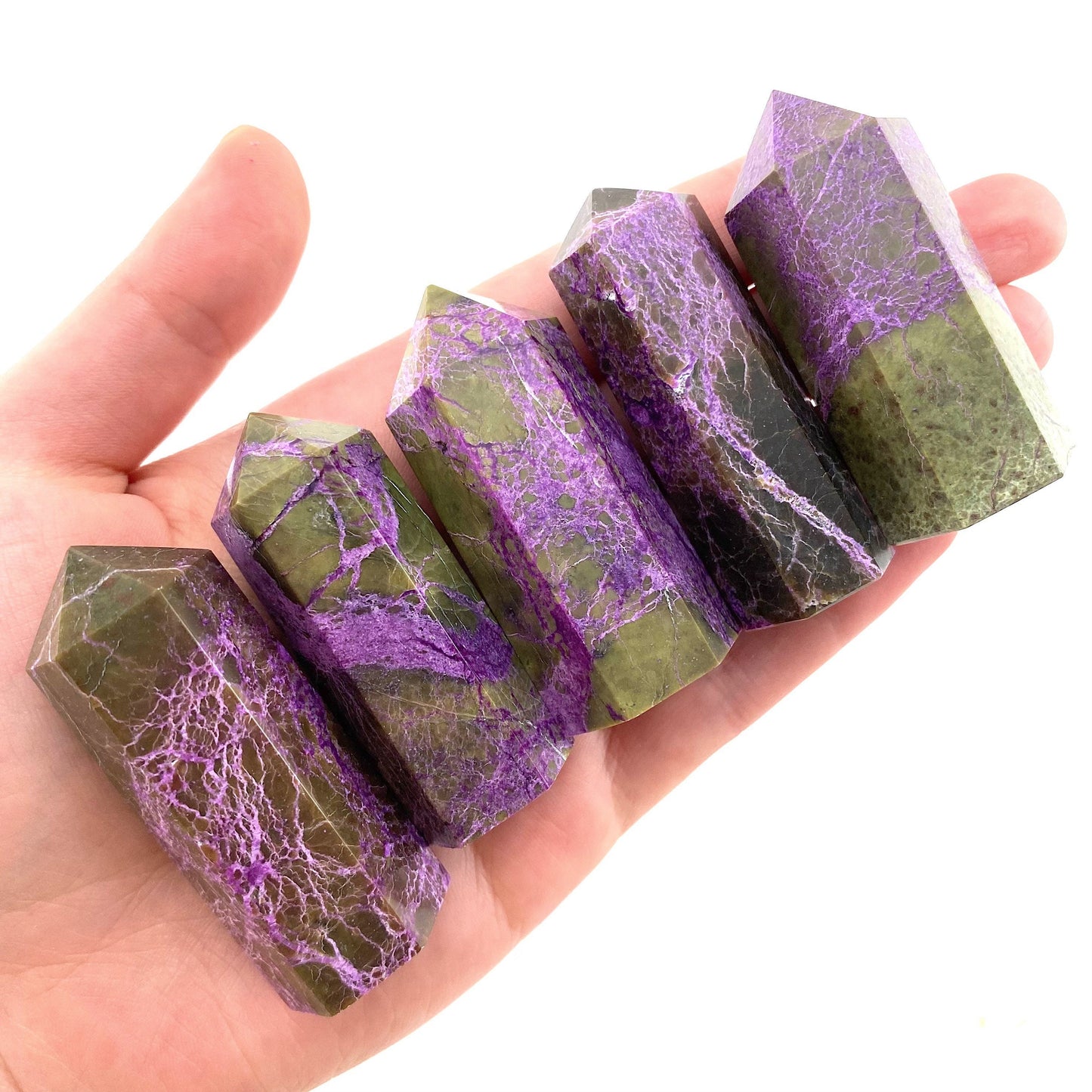 Stichtite & Serpentine Point | stichtite tower, crystal point, atlantisite point, Stichtite in serpentine