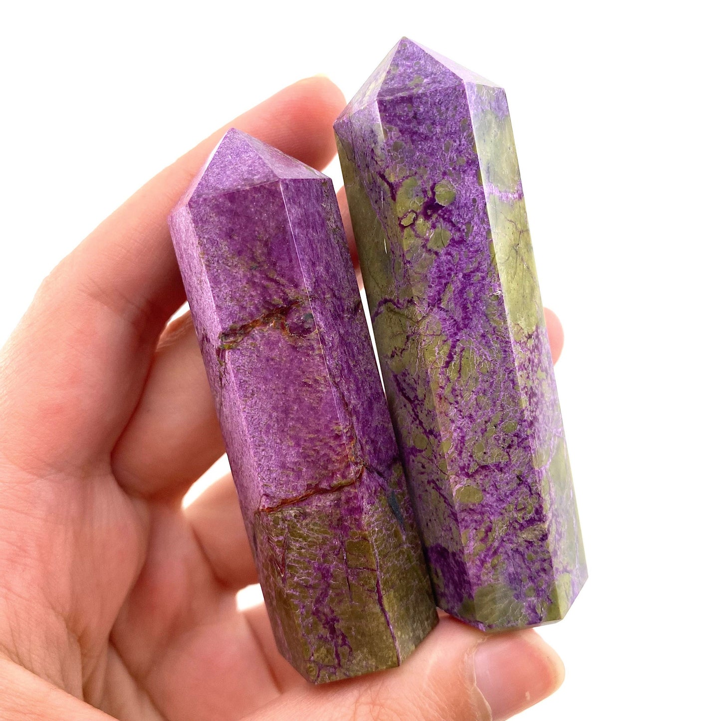 Stichtite & Serpentine Point | stichtite tower, crystal point, atlantisite point, Stichtite in serpentine