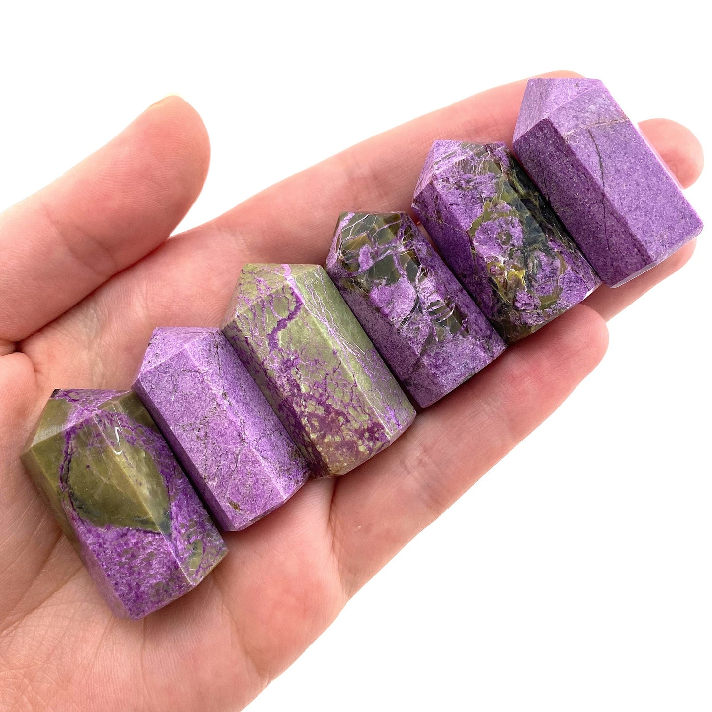 Stichtite & Serpentine Point | stichtite tower, crystal point, atlantisite point, Stichtite in serpentine