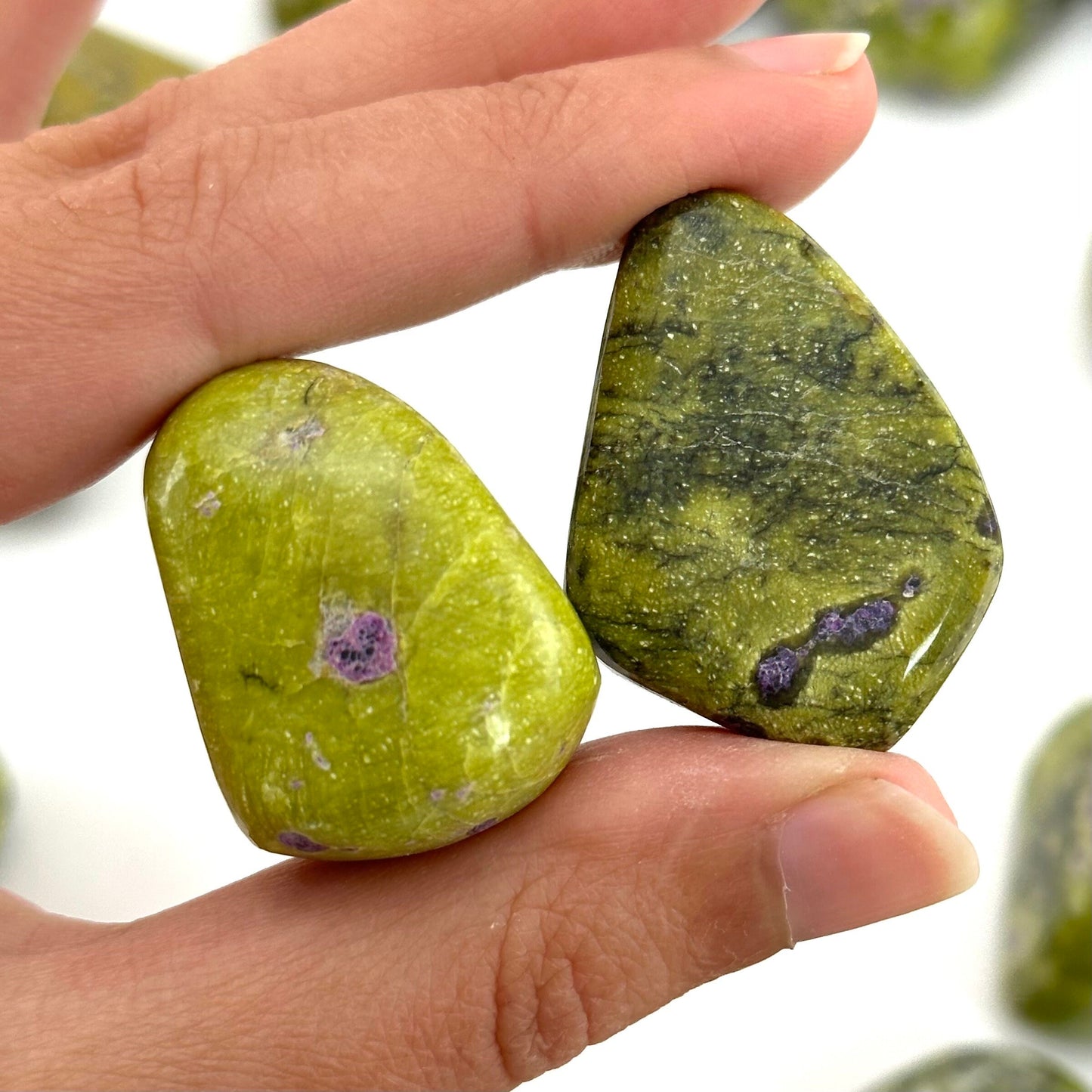 ONE Atlantisite Tumble (South Africa) | stichtite with serpentine, atlantisite, tumbled crystals, tumbled stichtite, stichtite in serpentine