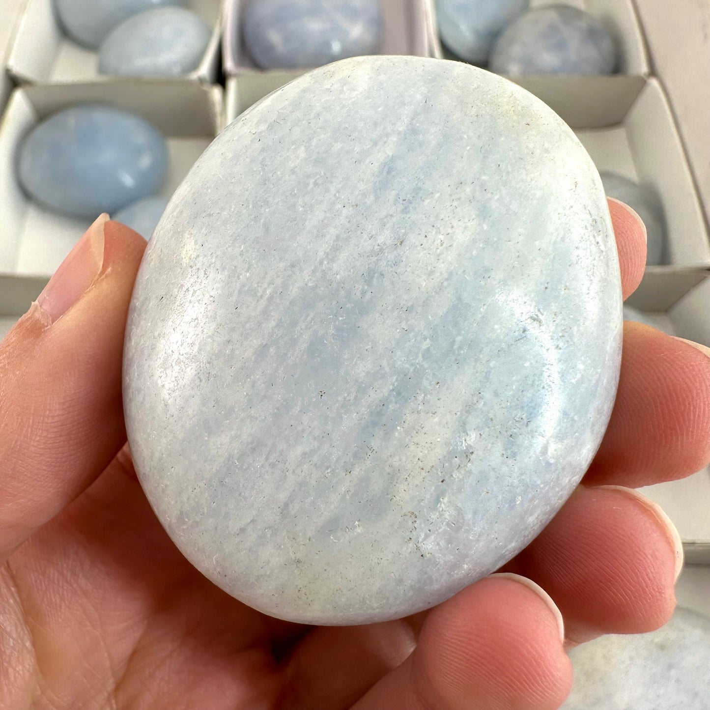 17pcs Wholesale Blue Calcite Palm Stones, blue calcite, palm stone, worry stone, wholesale crystals, wholesale palm stones