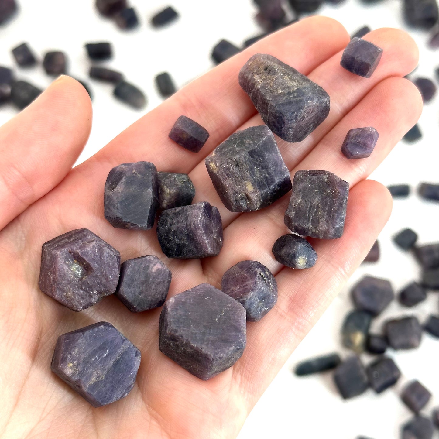 ONE Raw Purple / Blue Sapphire (Madagascar) | natural blue sapphire, purple sapphire, etched sapphire