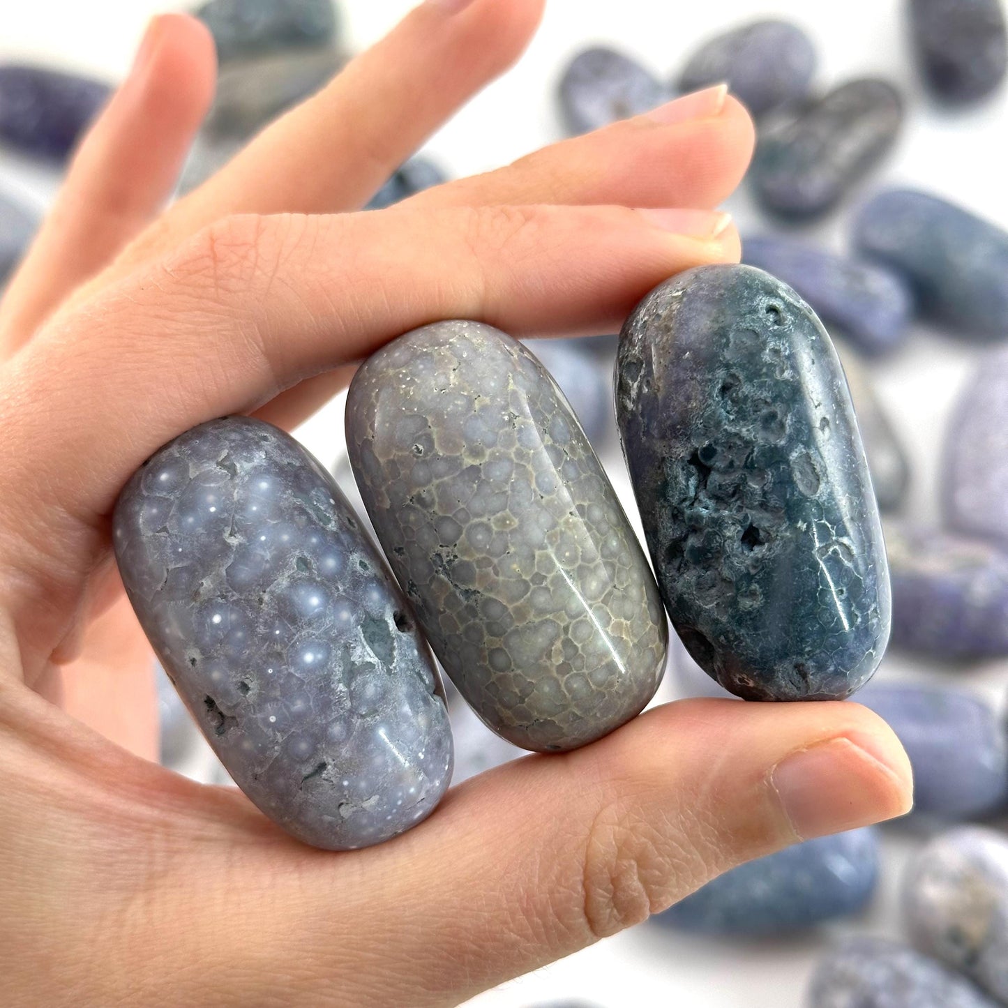 ONE Polished Grape Agate, tumbled grape agate, grape agate tumble