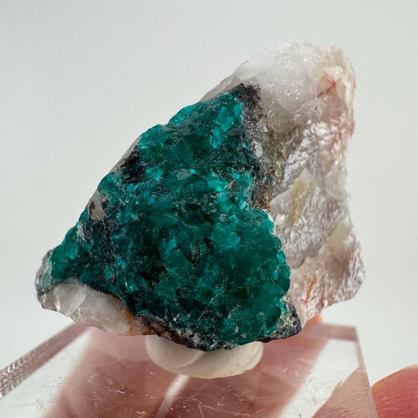 Dioptase (Congo) | mineral specimen, raw dioptase, dioptase crystal