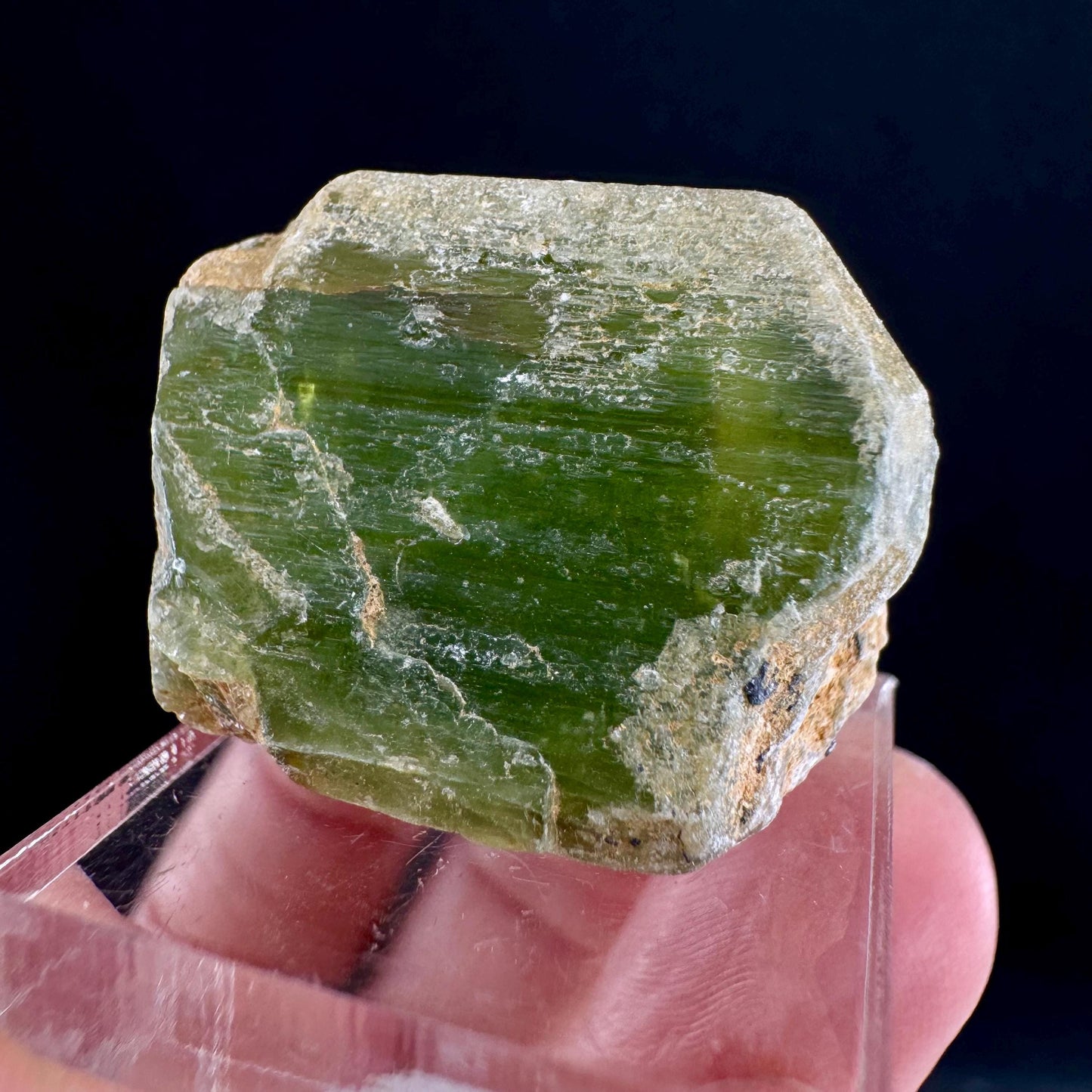Naturally terminated peridot crystal (Pakistan) | raw peridot, natural peridot, peridot crystal, peridot point