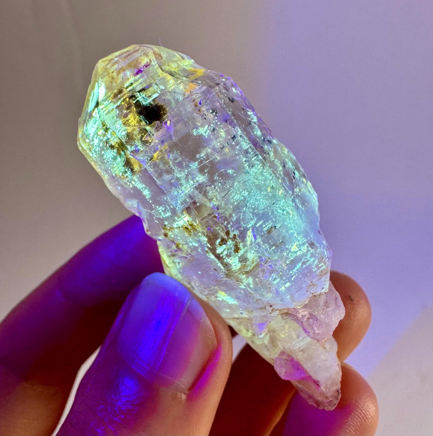 UV Reactive Petroleum Quartz (Madagascar) | natural firefly petroleum quartz crystal, fluorescent minerals