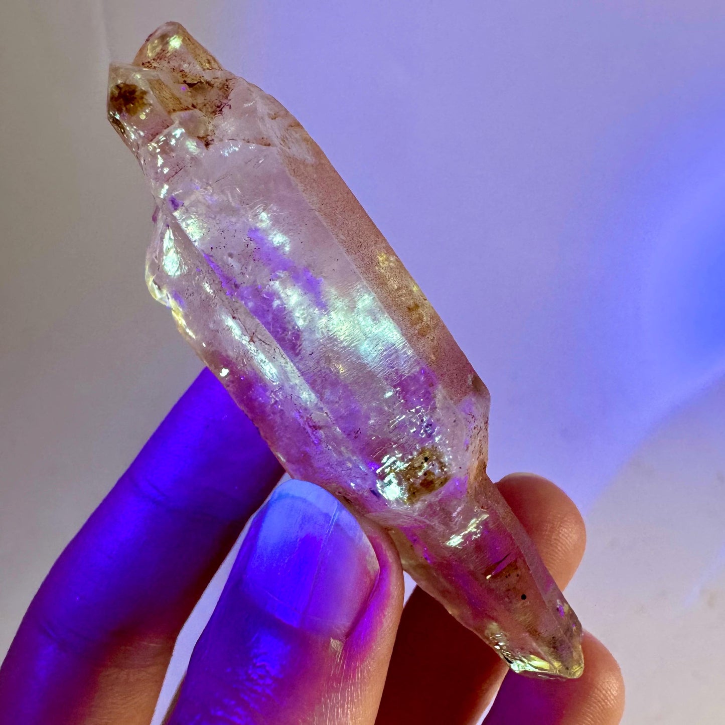 UV Reactive Petroleum Quartz (Madagascar) | natural firefly petroleum quartz crystal, fluorescent minerals