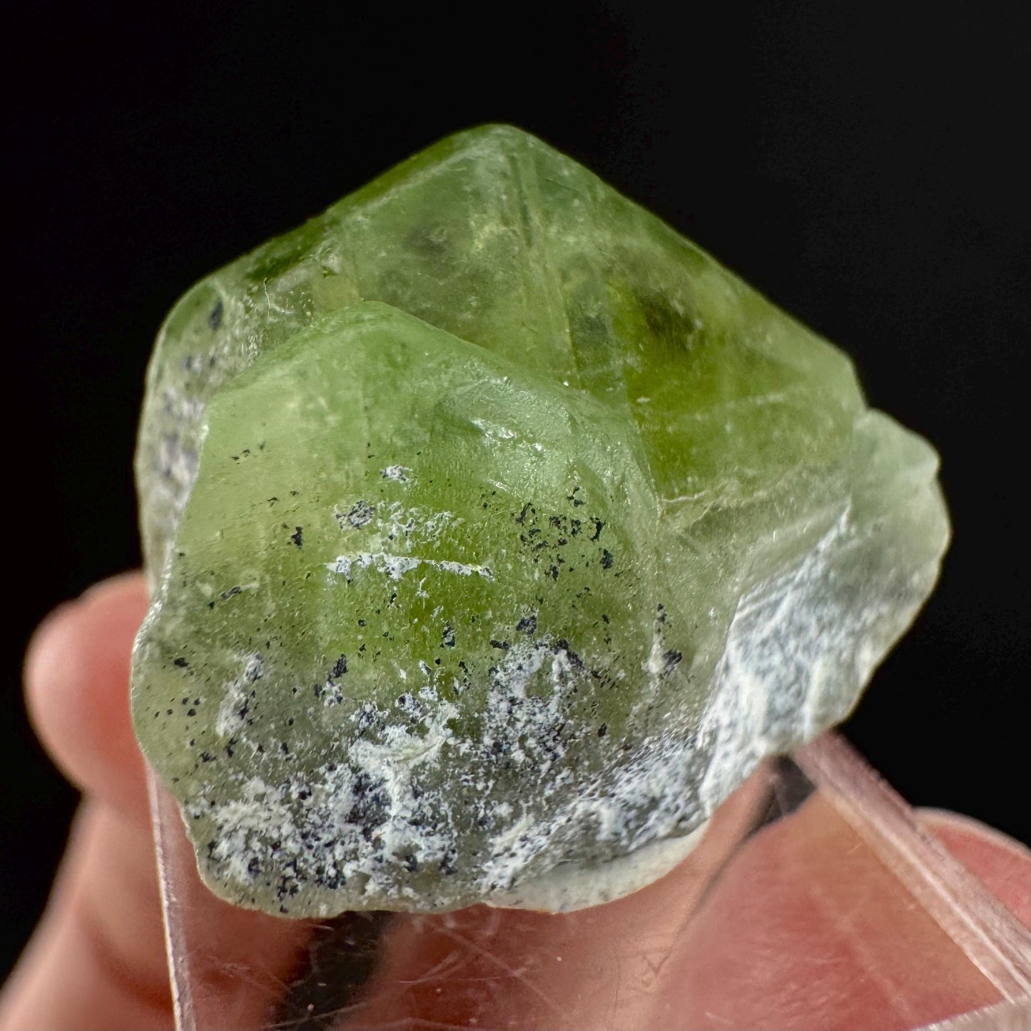 Peridot (Pakistan) | naturally terminated peridot crystal, mineral specimen