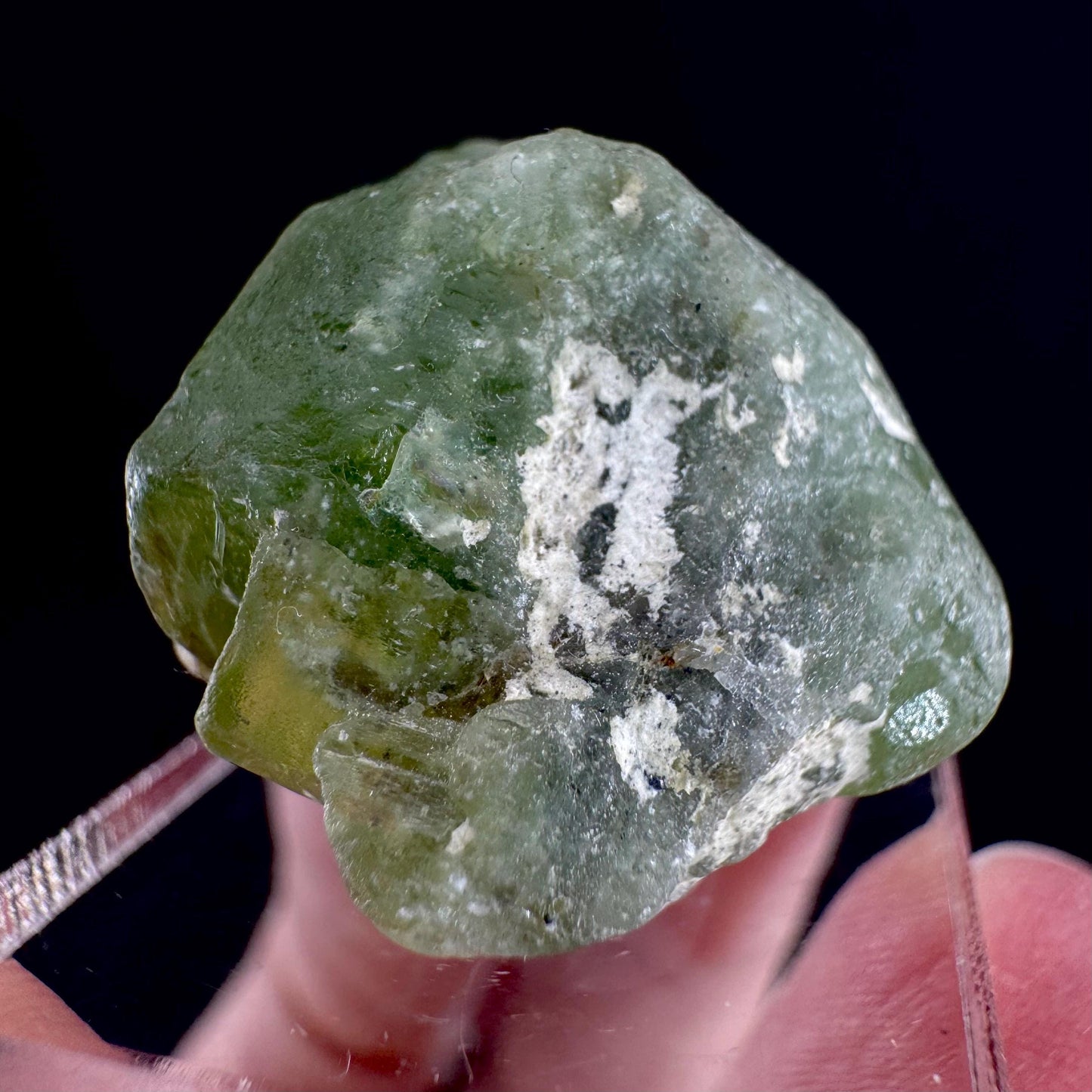 Peridot (Pakistan) | naturally terminated peridot crystal, mineral specimen