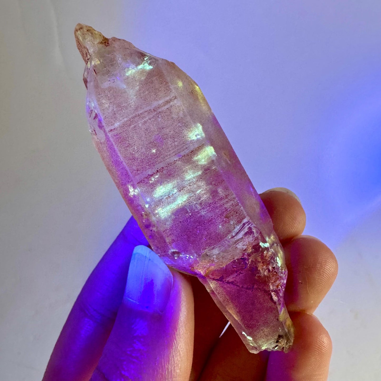 UV Reactive Petroleum Quartz (Madagascar) | natural firefly petroleum quartz crystal, fluorescent minerals