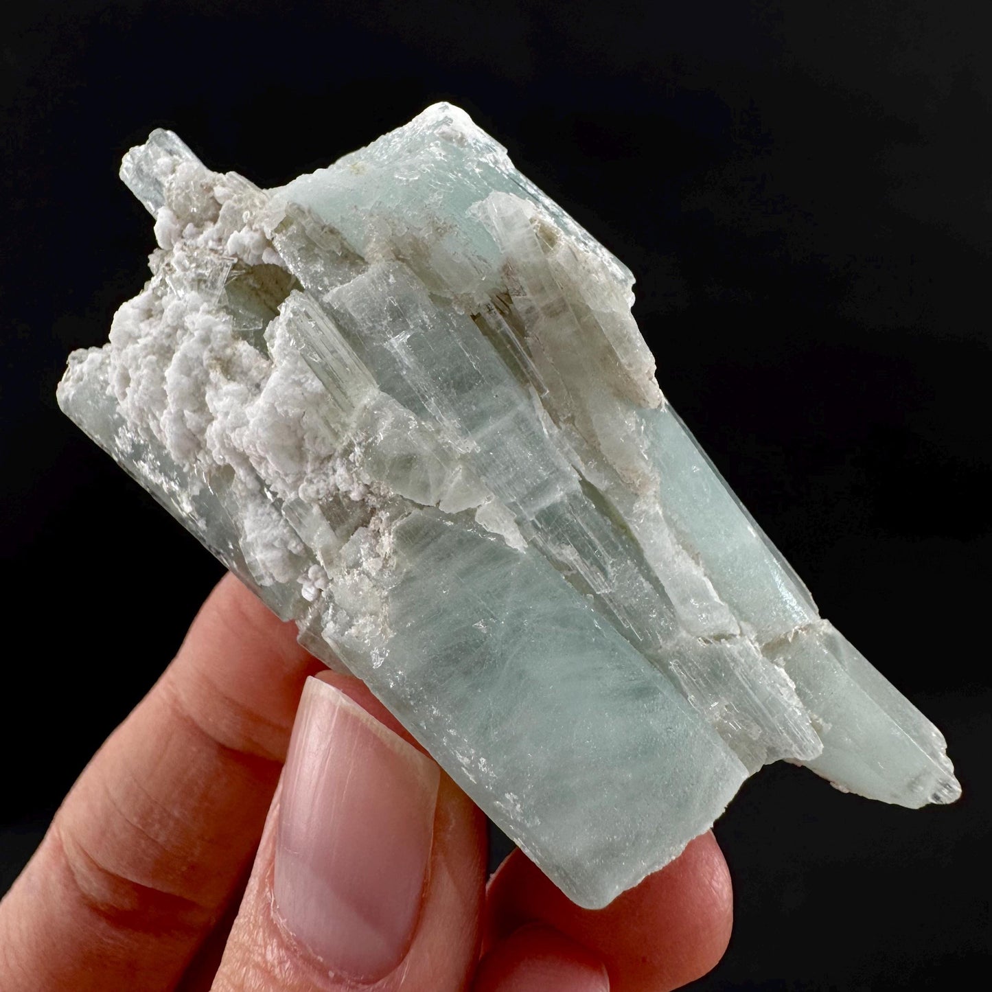 Aquamarine w/ Albite (Pakistan) | natural aquamarine crystal, mineral specimen