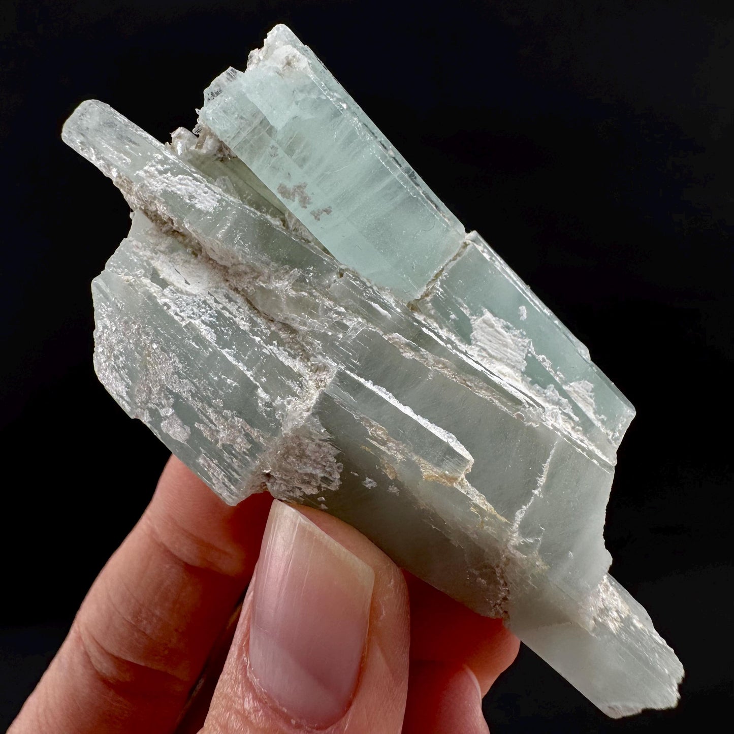 Aquamarine w/ Albite (Pakistan) | natural aquamarine crystal, mineral specimen