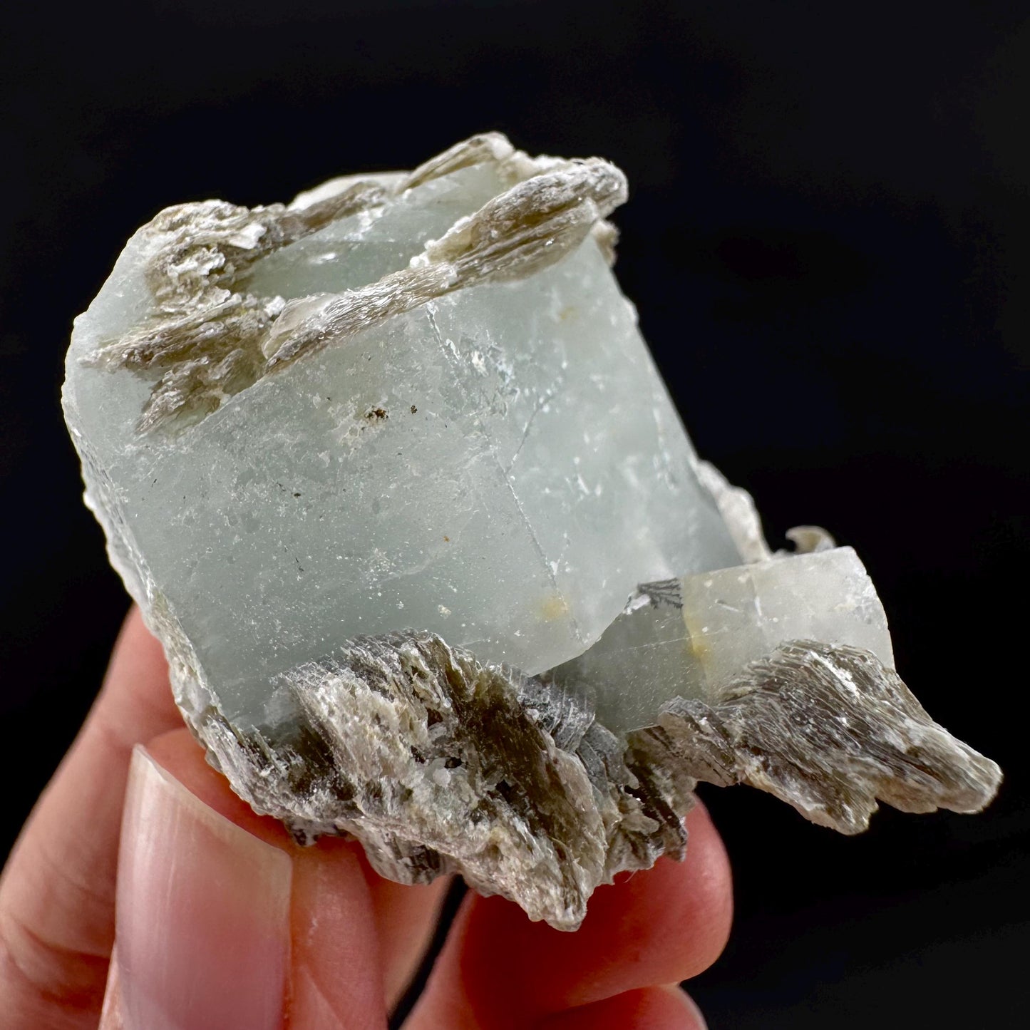 Aquamarine w/ Muscovite & Albite (Pakistan) | natural aquamarine crystal, mineral specimen