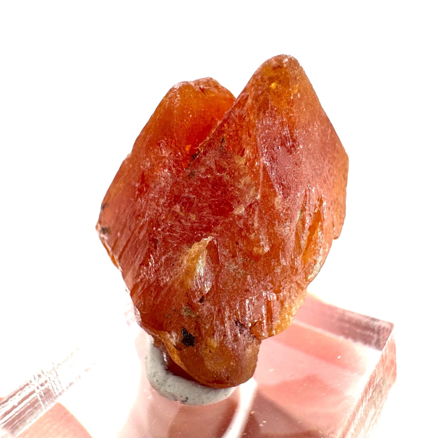 Scheelite | natural orange crystal, mineral specimen from Pakistan