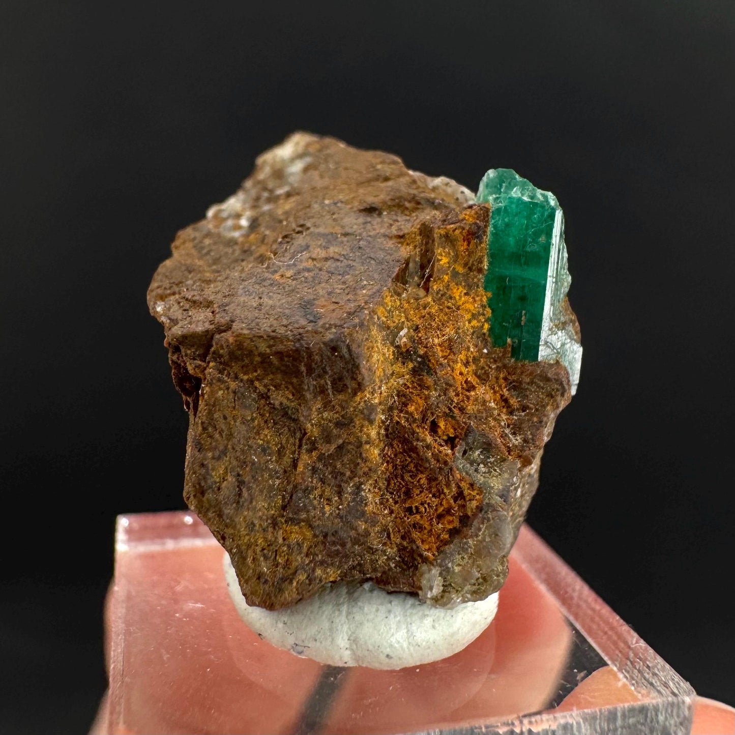 Emerald on Matrix | natural green crystal, mineral specimen from Pakistan