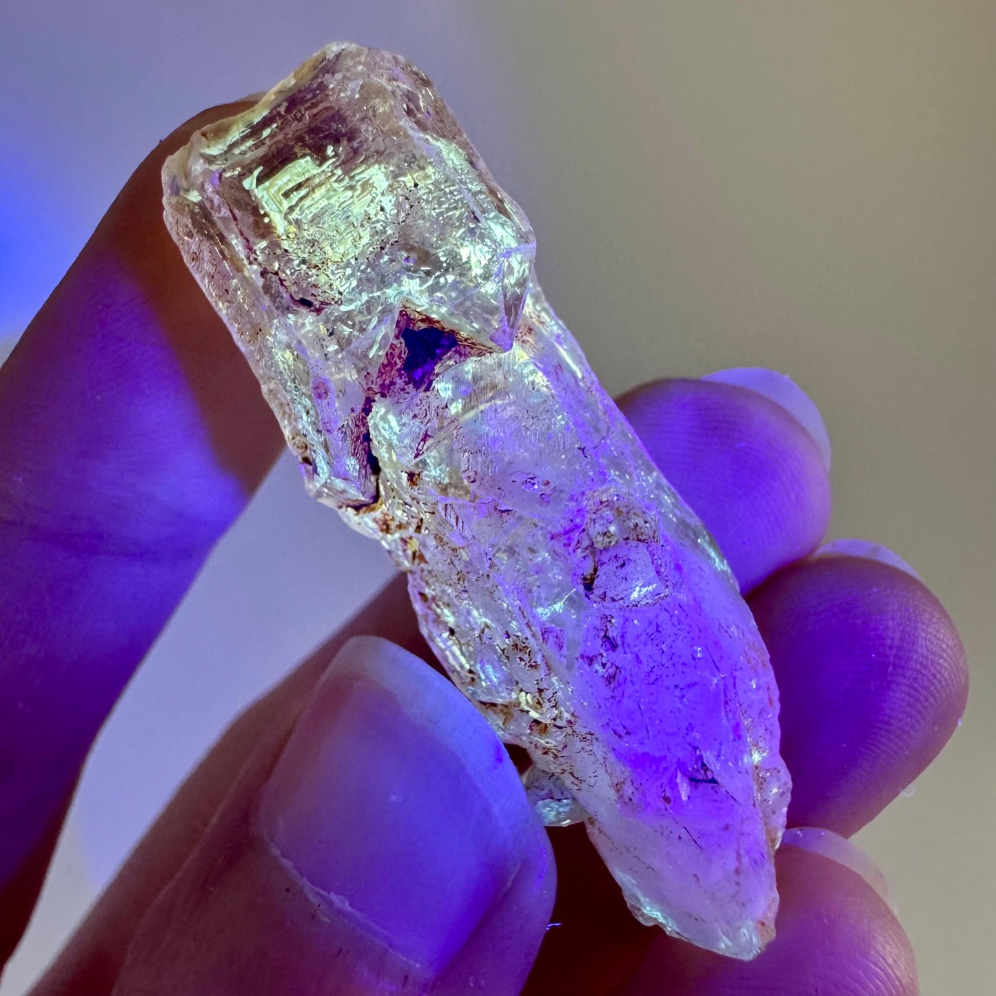 Petroleum Quartz | UV reactive firefly crystal, fluorescent mineral specimen from Madagascar