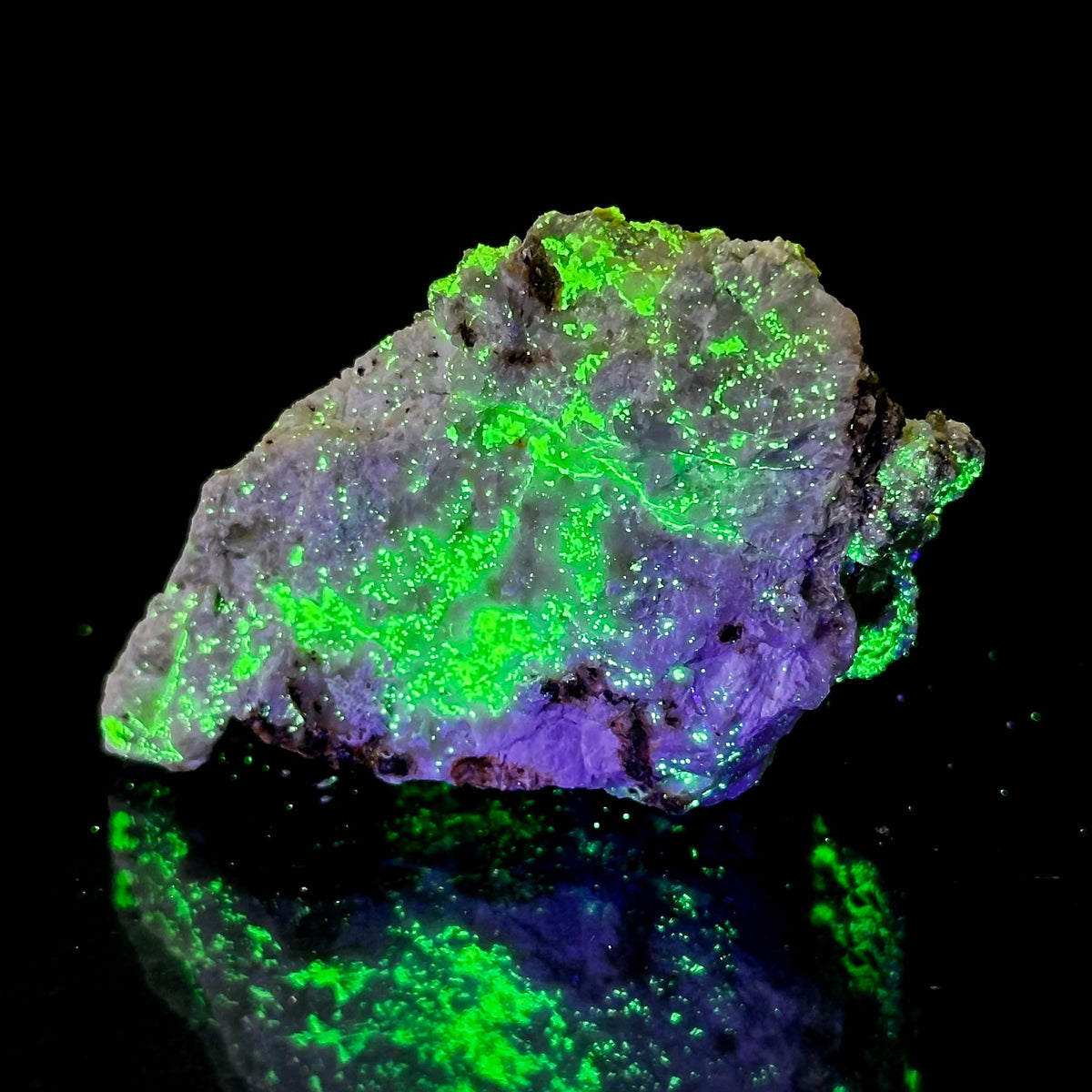 Autun | fluorescent UV reactive crystal, rare mineral specimen from Portugal