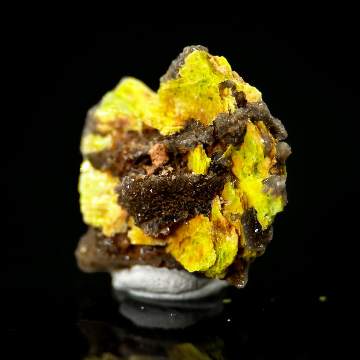 Uranocircite | fluorescent UV reactive crystal, rare mineral specimen from Germany
