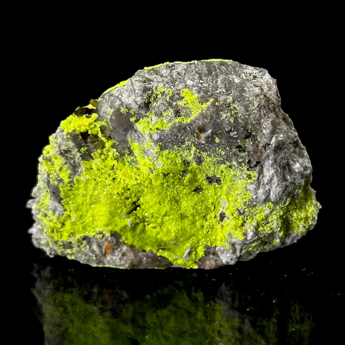 Autun | fluorescent UV reactive crystal, rare mineral specimen from Portugal