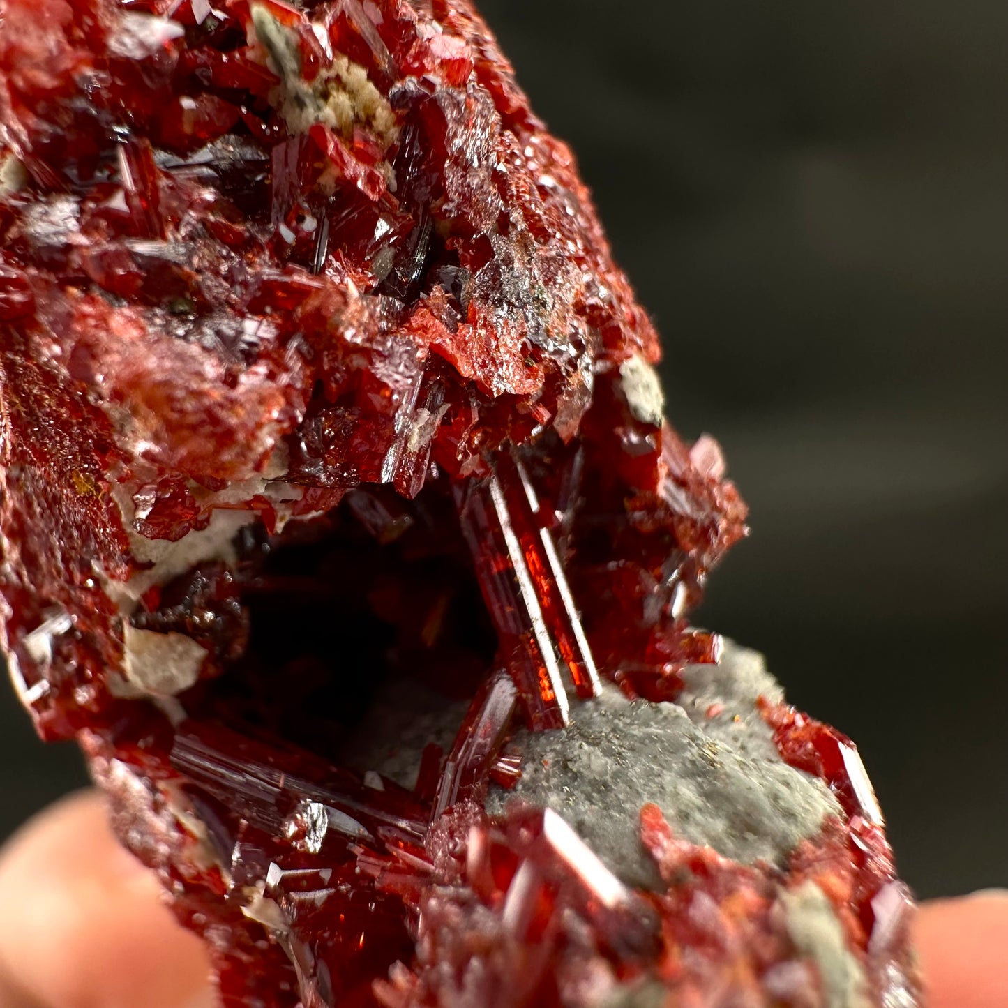 Realgar (Peru), realgar specimen, realgar crystal, mineral specimen