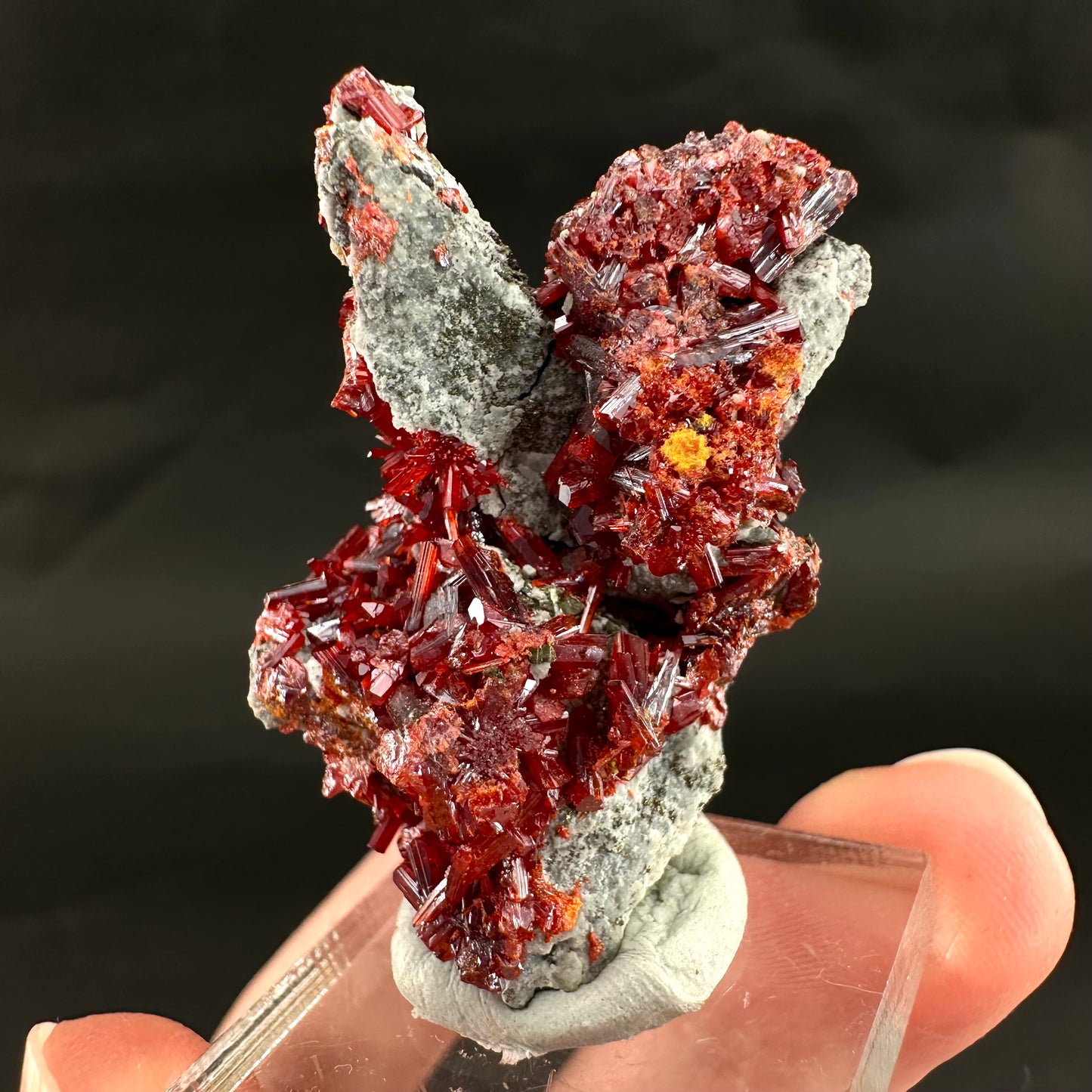 Realgar (Peru), realgar specimen, realgar crystal, mineral specimen