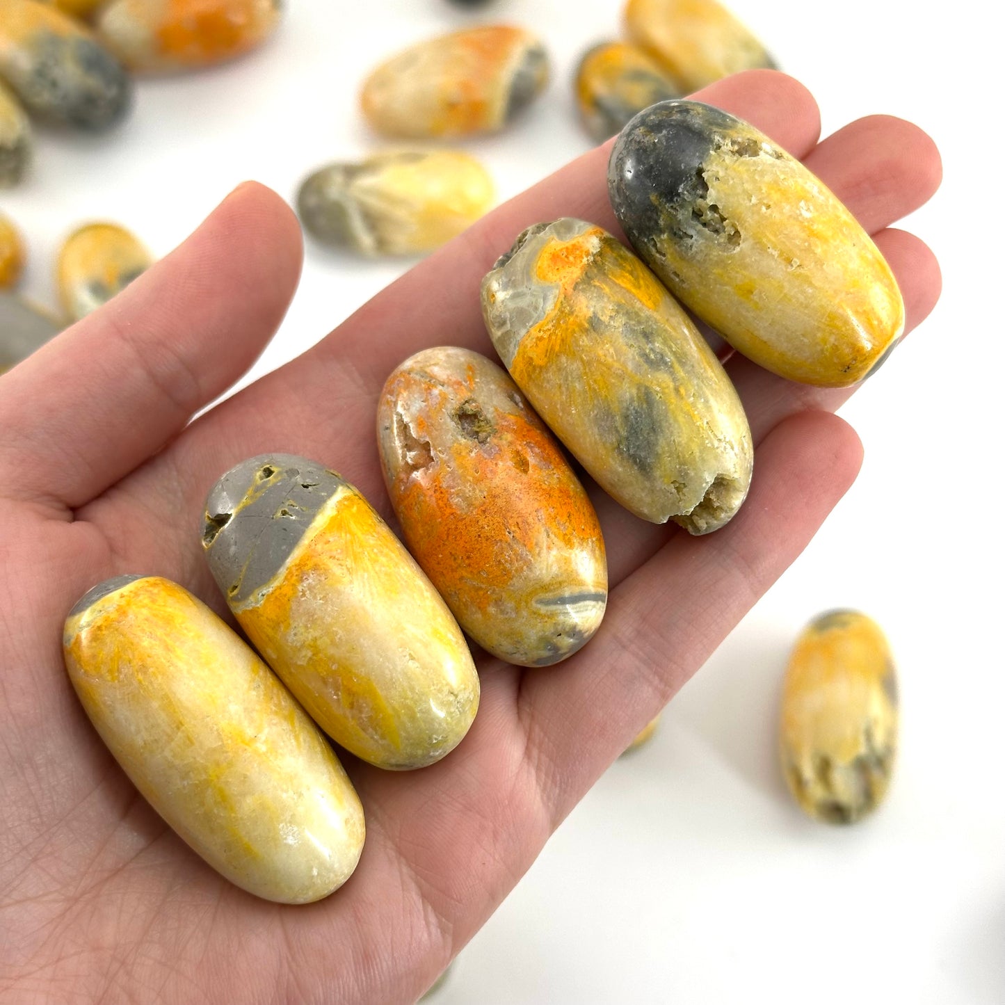 ONE Polished Bumblebee Jasper, bumblebee jasper tumble, tumbled stones