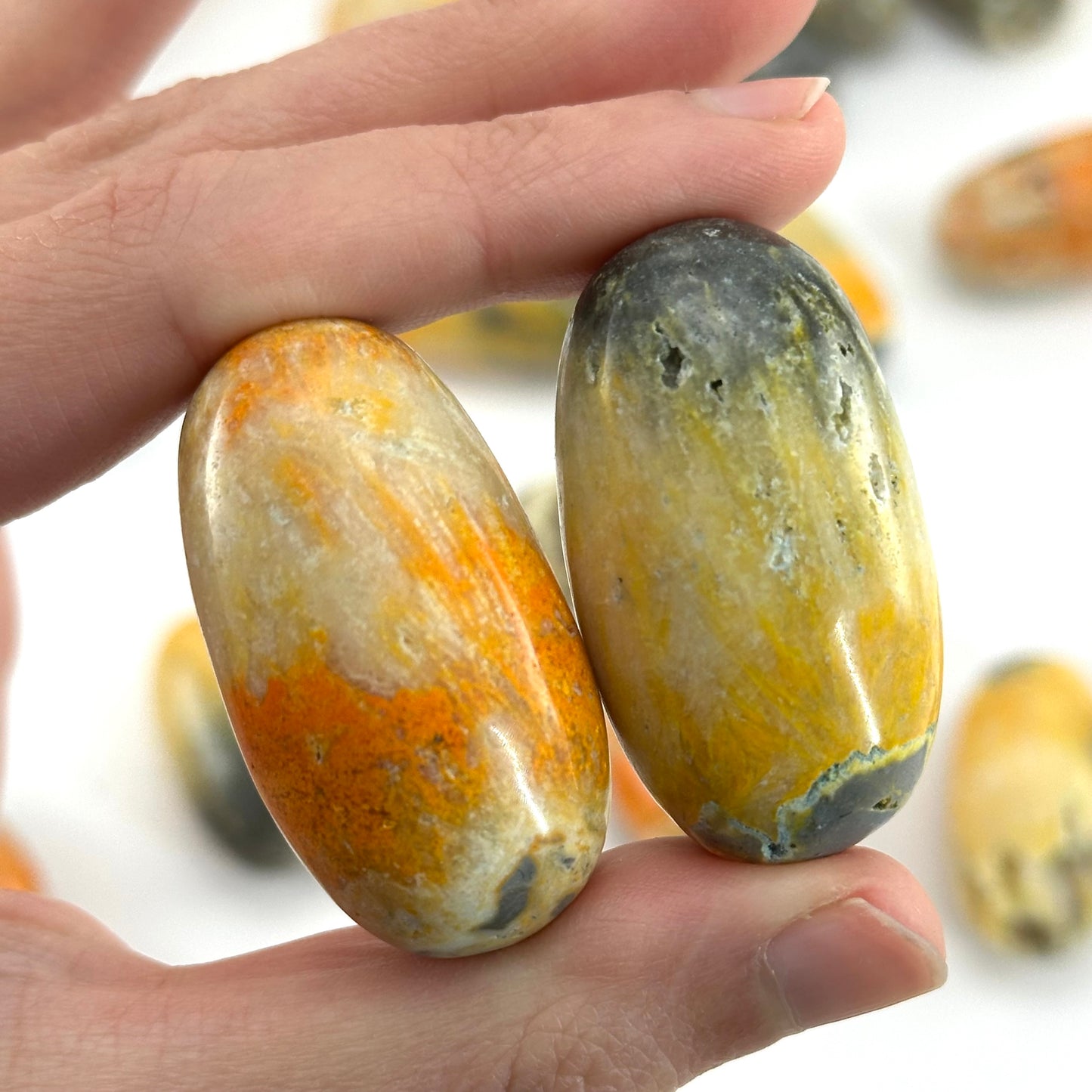ONE Polished Bumblebee Jasper, bumblebee jasper tumble, tumbled stones