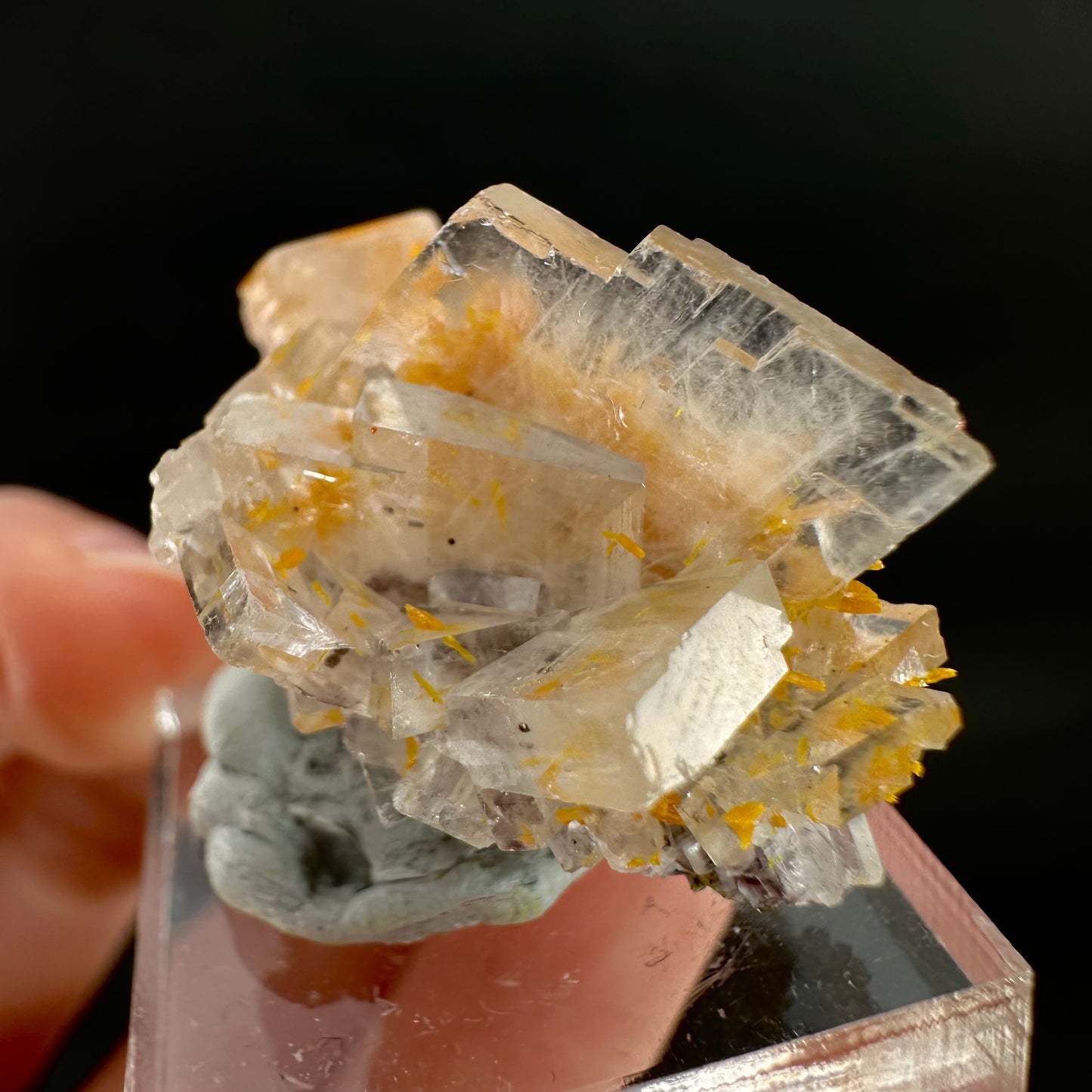 Orpiment on Barite (Peru), Orpiment specimen, mineral specimen