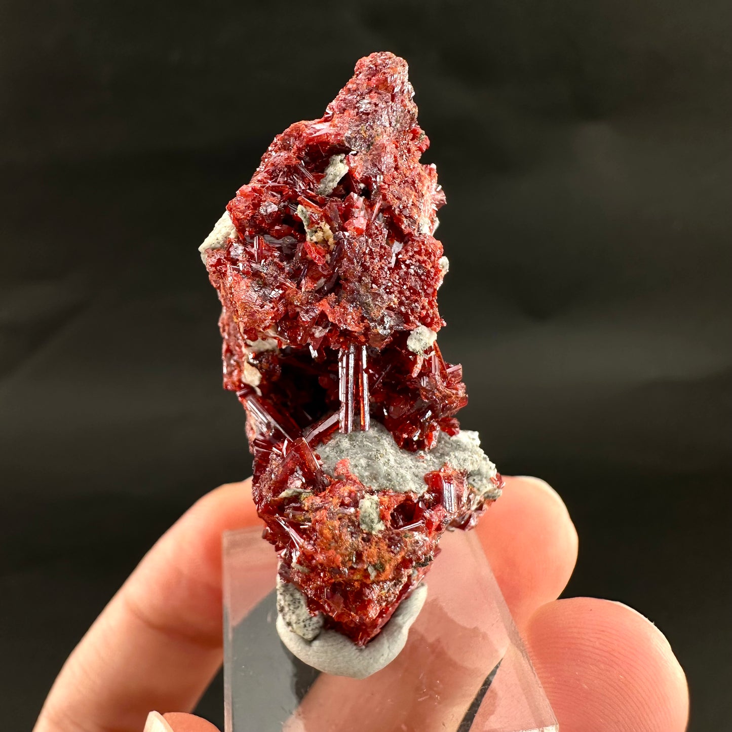 Realgar (Peru), realgar specimen, realgar crystal, mineral specimen