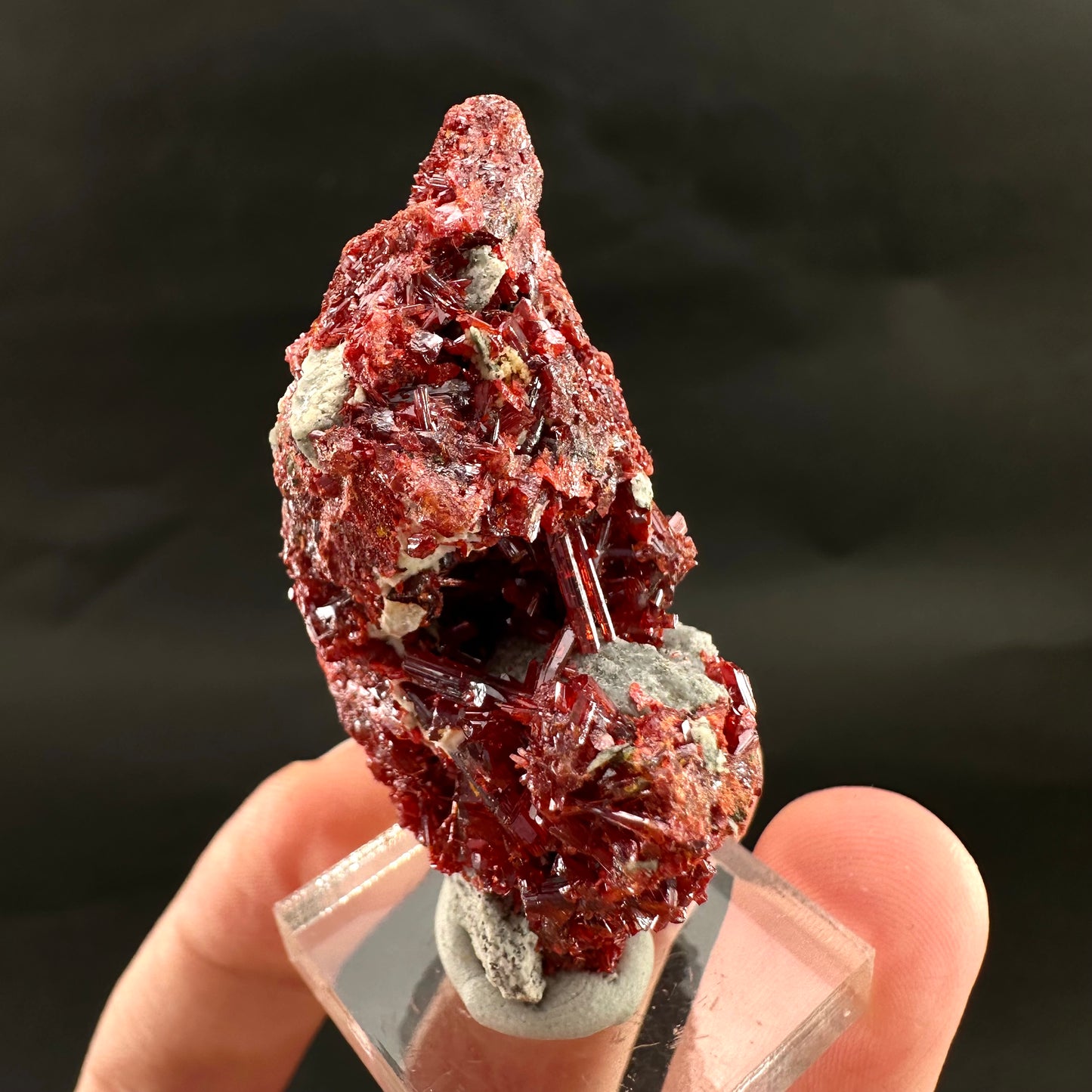 Realgar (Peru), realgar specimen, realgar crystal, mineral specimen
