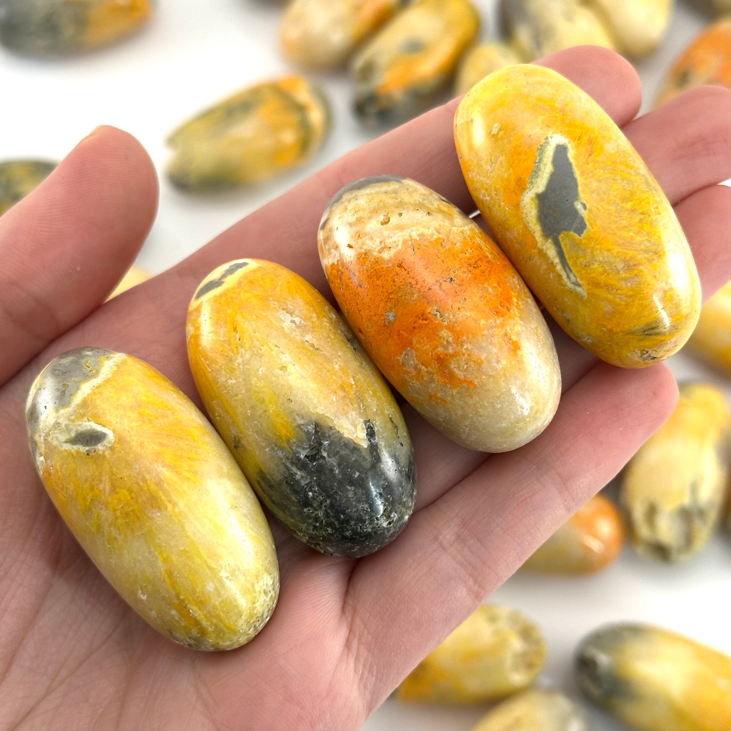 ONE Polished Bumblebee Jasper, bumblebee jasper tumble, tumbled stones