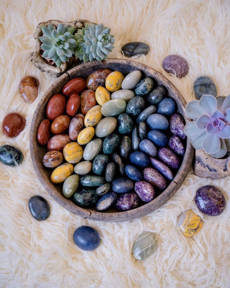 Chakra crystal set, palm stone set, chakra crystals, pocket stone, rainbow palm stone set