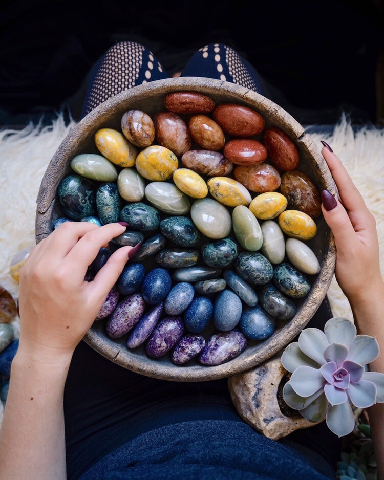 Chakra crystal set, palm stone set, chakra crystals, pocket stone, rainbow palm stone set