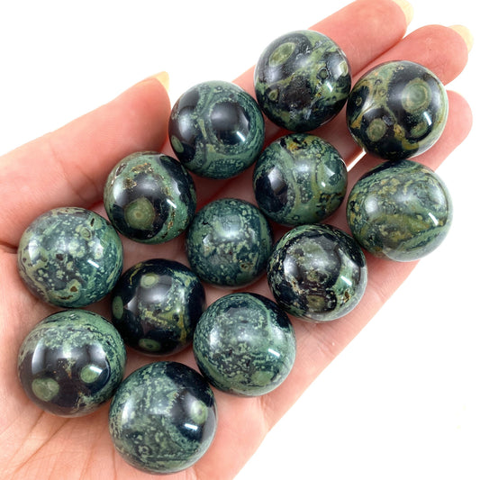 Kambaba Jasper Sphere, crystal ball, green jasper sphere, Kambaba jasper crystal, crystal sphere