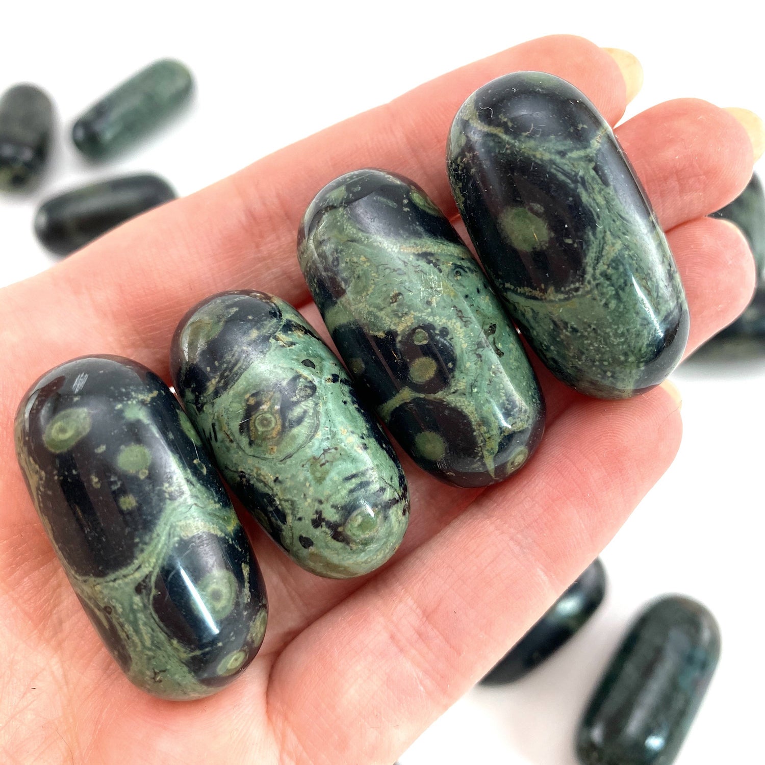 ONE Polished Kambaba Jasper, green jasper, tumbled Kambaba jasper, Kambaba jasper palm stone