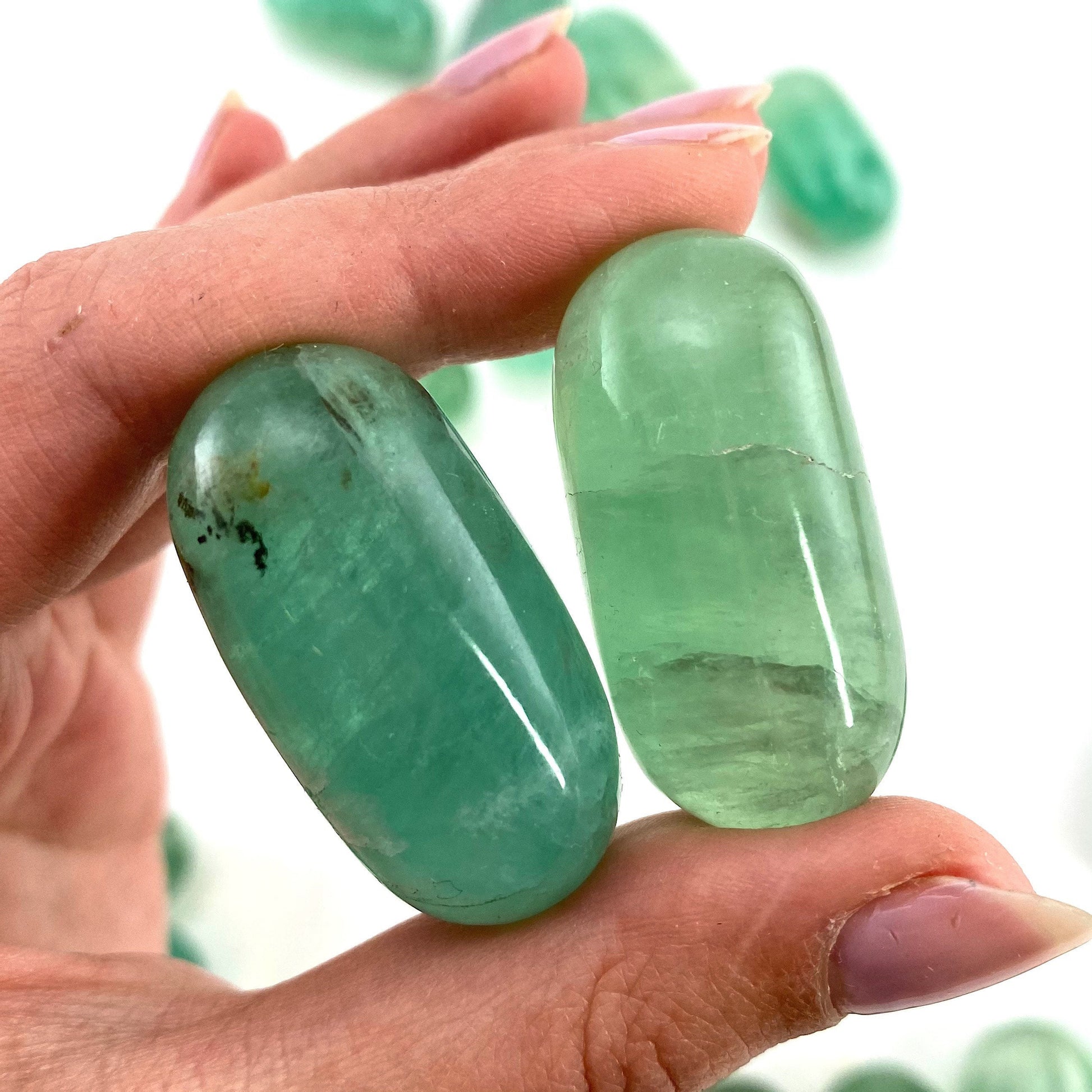 ONE Polished Green Fluorite, natural green fluorite, tumbled fluorite, green fluorite tumble, fluorite palm stone