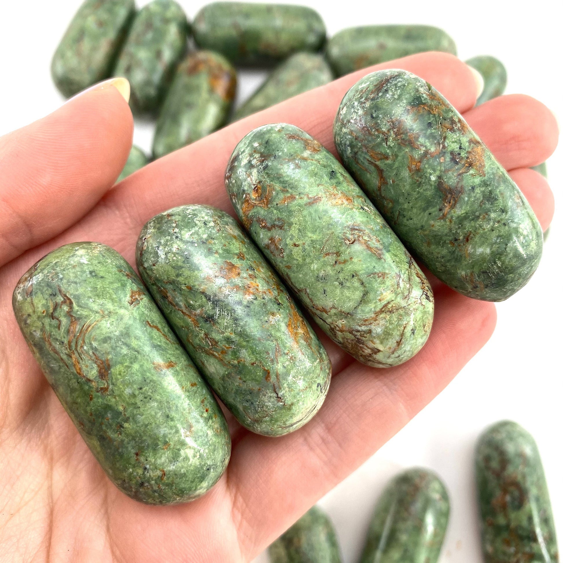 ONE Polished Chrysoprase, green chrysoprase, tumbled chrysoprase, polished chrysoprase, chrysoprase palm stone
