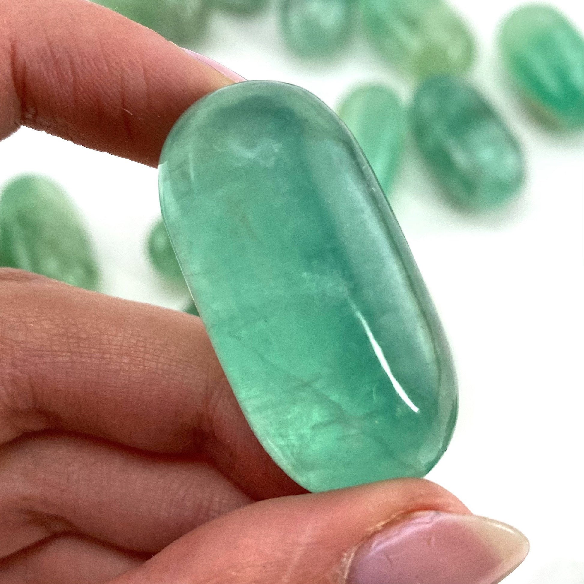 ONE Polished Green Fluorite, natural green fluorite, tumbled fluorite, green fluorite tumble, fluorite palm stone