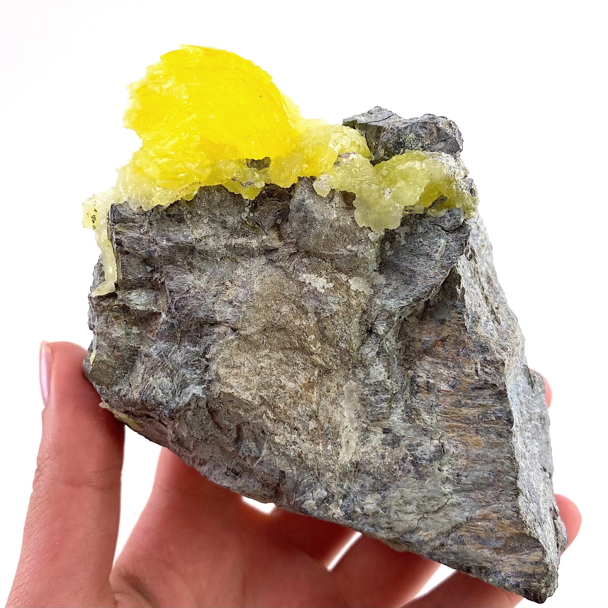 High Grade Yellow Brucite (Pakistan), yellow brucite specimen, raw brucite, yellow brucite crystal