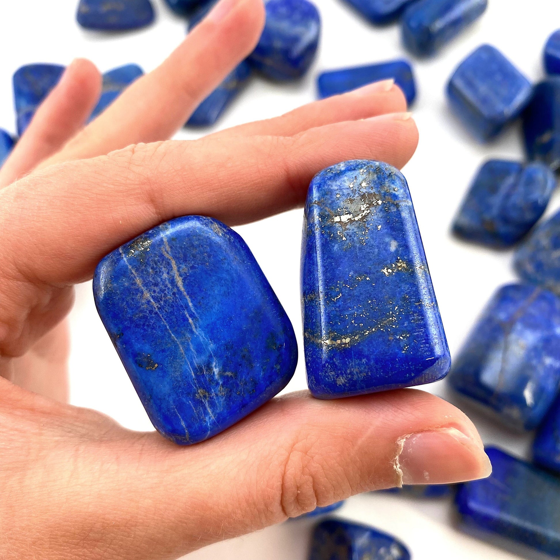 ONE Tumbled Lapis Lazuli, tumbled stones, tumbled crystal, blue lapis lazuli, lapis lazuli